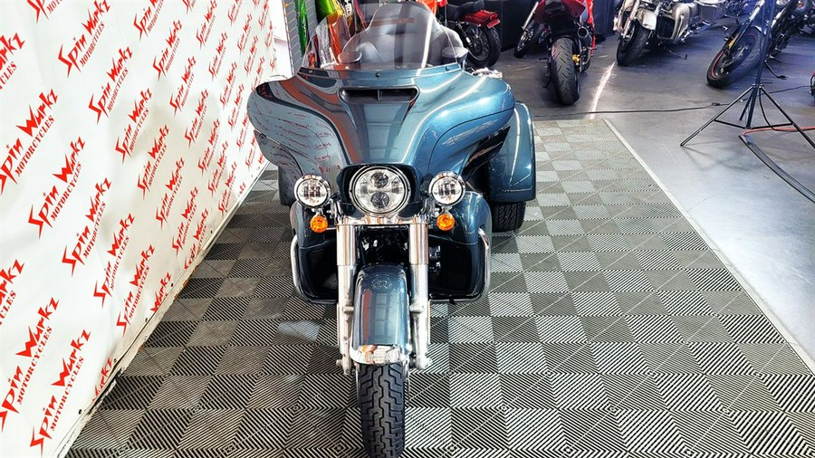 2020 Harley Davidson TRI Glide Flhtcutg