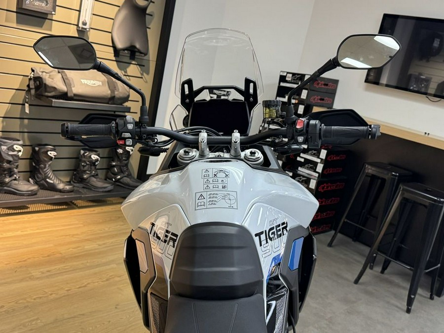 2026 Triumph Tiger 900 Alpine Edition