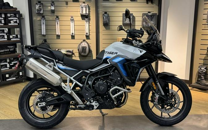 2026 Triumph Tiger 900 Alpine Edition