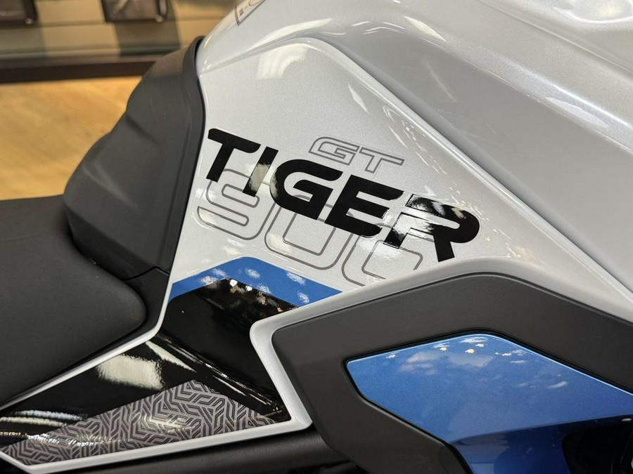 2026 Triumph Tiger 900 Alpine Edition