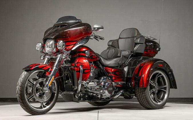 2022 Harley-Davidson CVO Tri Glide