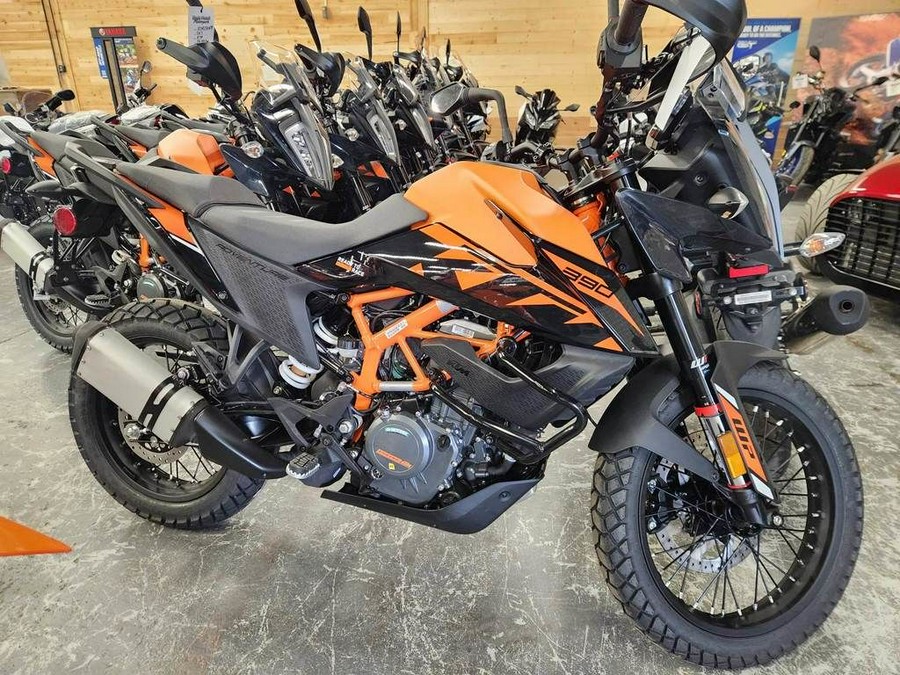 2023 KTM Adventure 390