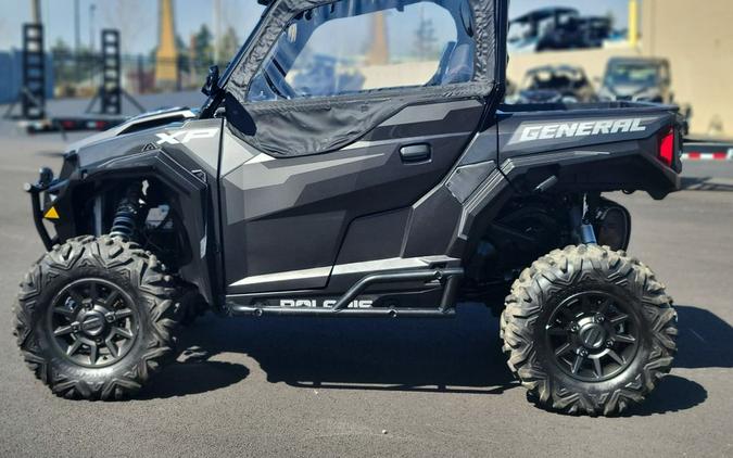 2021 Polaris® General XP 1000 Deluxe Ride Command