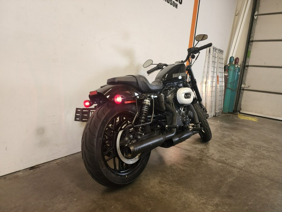 2016 Harley-Davidson Roadster Black XL1200CX