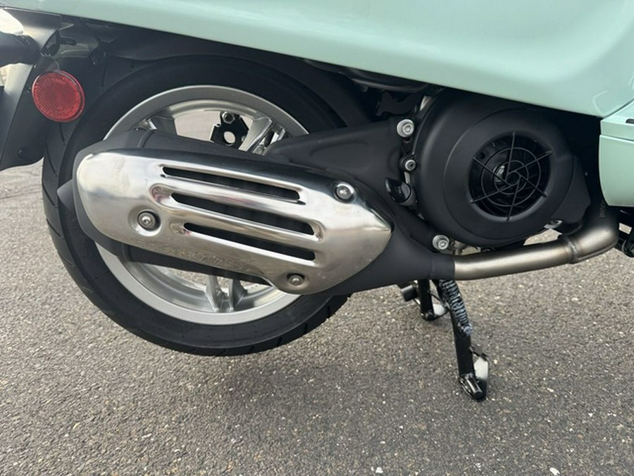 2026 Vespa Primavera 150