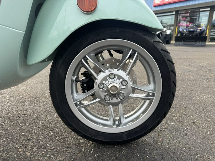 2026 Vespa Primavera 150