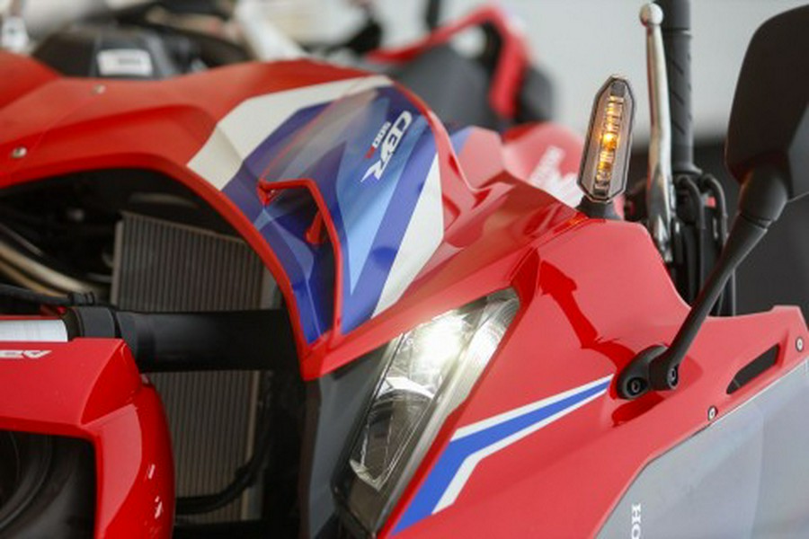 2025 HONDA CBR500RA (ABS)