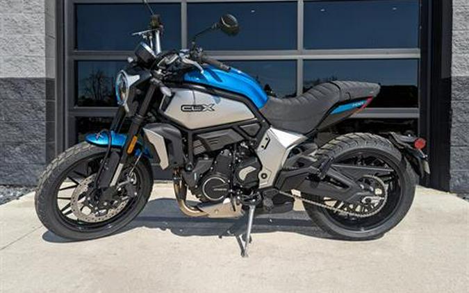 2023 CFMOTO 700CL-X