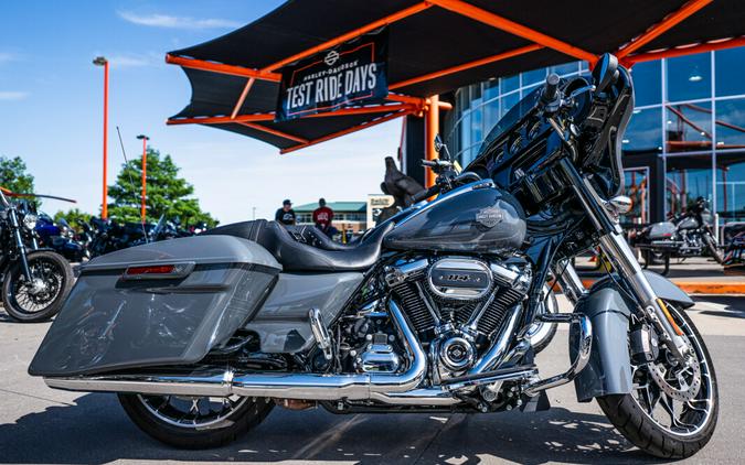 2022 Harley-Davidson Street Glide Special Gunship Gray