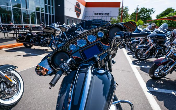 2022 Harley-Davidson Street Glide Special Gunship Gray