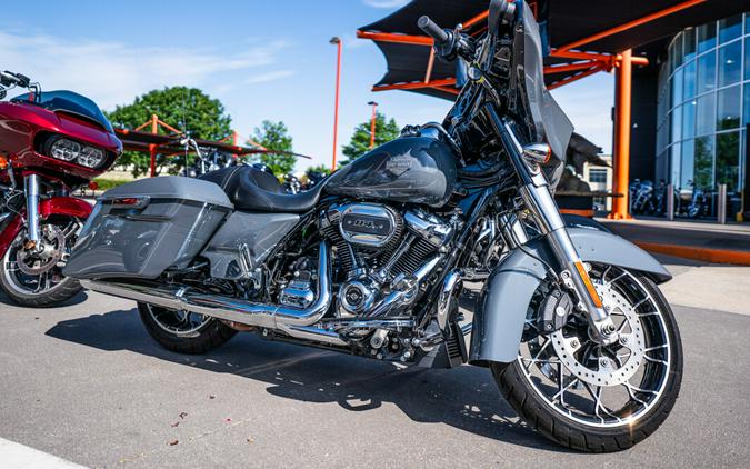 2022 Harley-Davidson Street Glide Special Gunship Gray