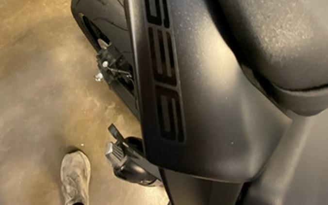 2024 Kawasaki Ninja ZX-6R Metallic Flat Spark Black/Ebony