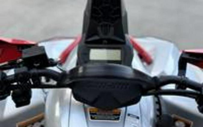 2026 Can-Am® Renegade X mr 1000 R Hyper Silver & Legion Red