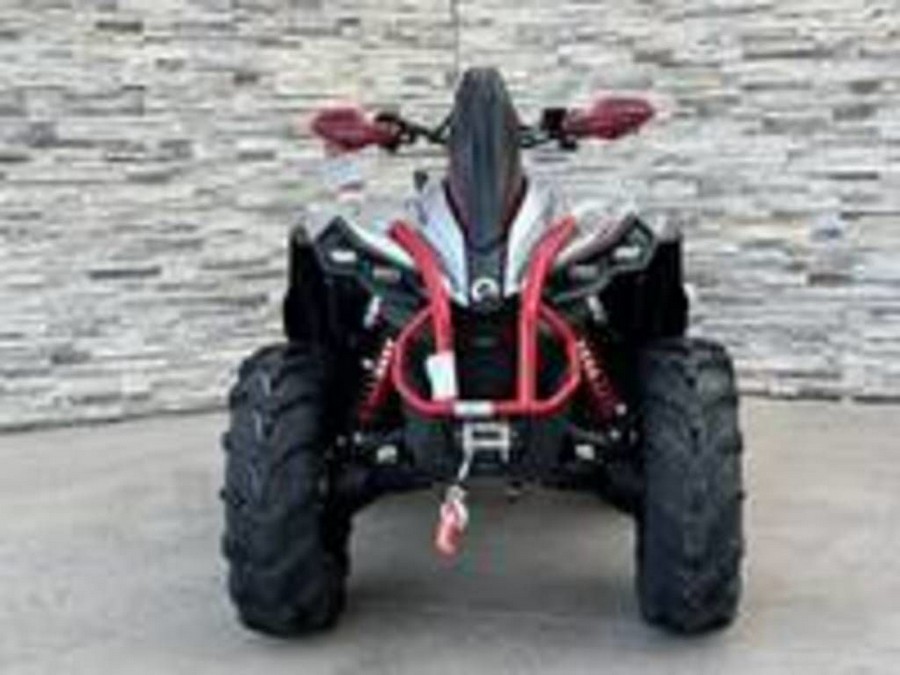 2026 Can-Am® Renegade X mr 1000 R Hyper Silver & Legion Red