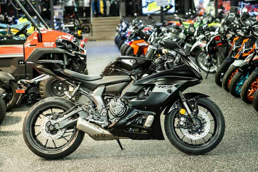 2025 Yamaha YZF R7