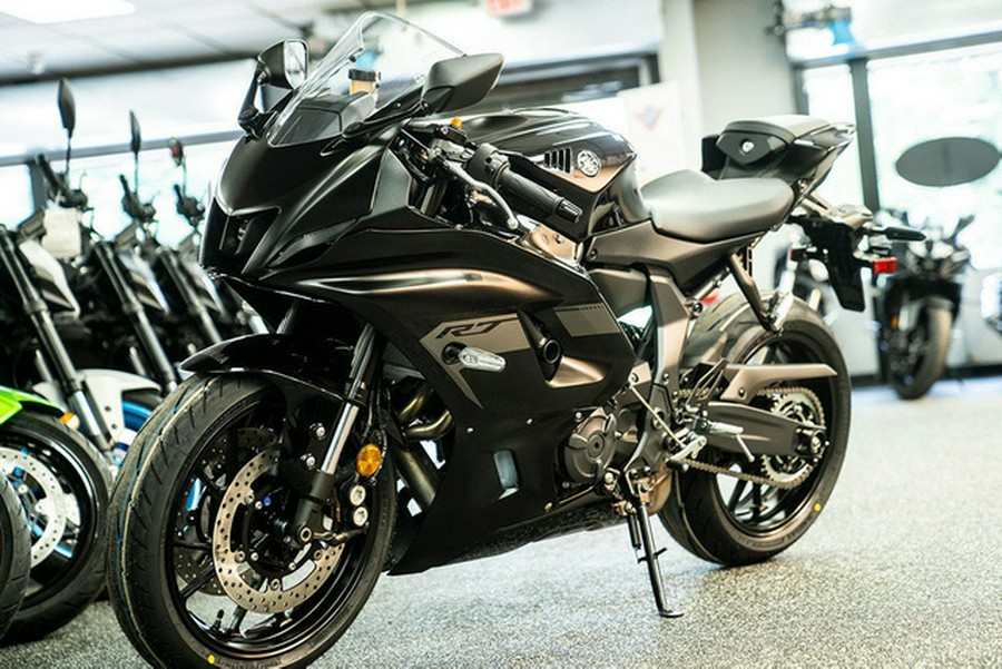 2025 Yamaha YZF R7