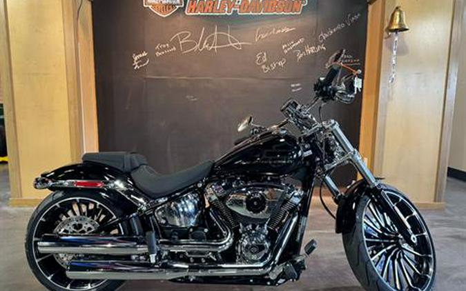 2026 Harley-Davidson Breakout®