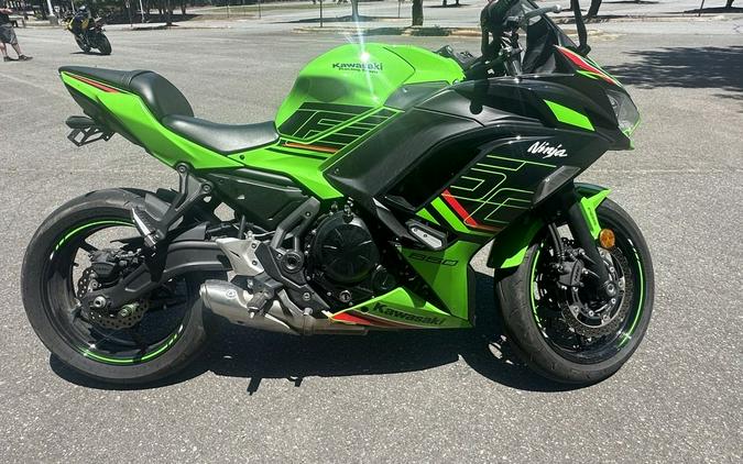 2024 Kawasaki Ninja® 650 KRT EDITION ABS