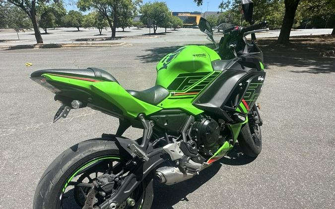 2024 Kawasaki Ninja® 650 KRT EDITION ABS