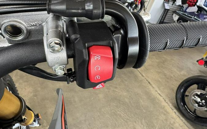 2026 Suzuki DR-Z 4S