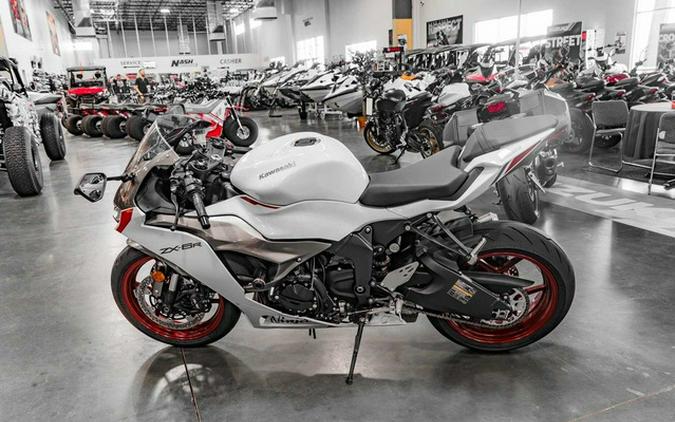 2025 Kawasaki Ninja ZX-6R