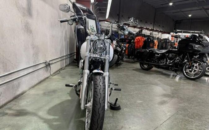 FXD 2026 Super Glide®