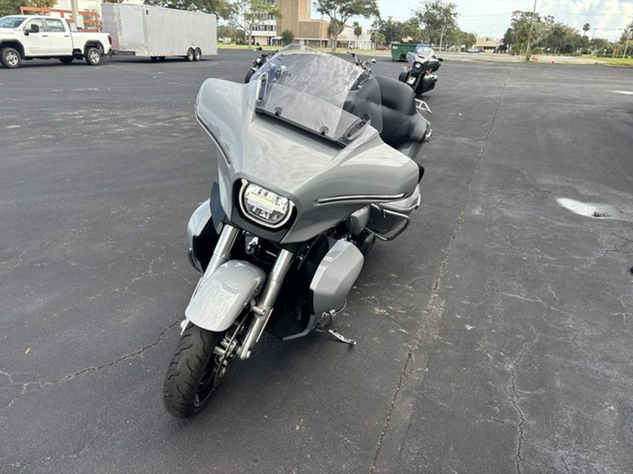 2025 Harley-Davidson Street Glide FLHXU - Ultra