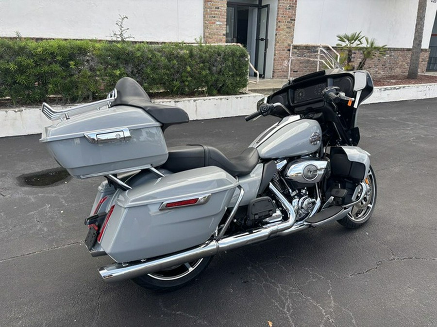 2025 Harley-Davidson Street Glide FLHXU - Ultra