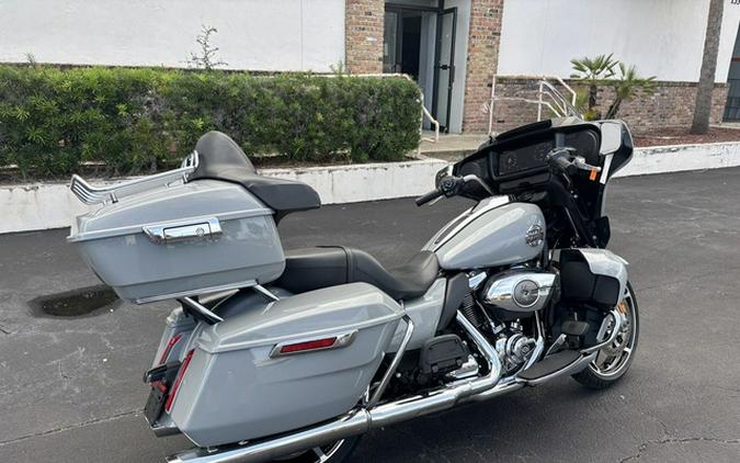 2025 Harley-Davidson Street Glide FLHXU - Ultra
