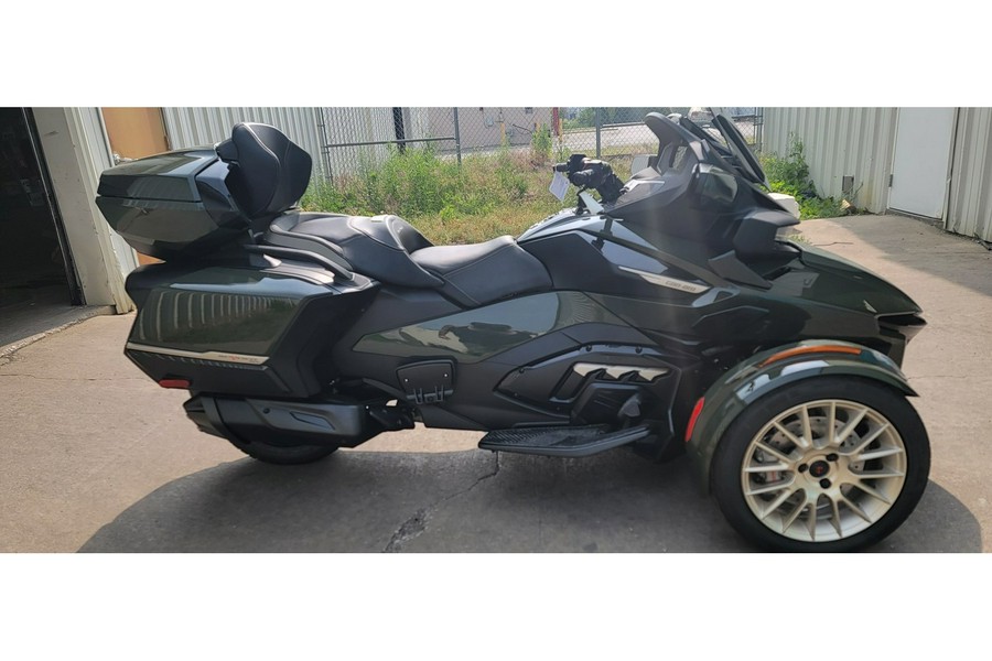 2023 Can-Am SPYDER RT SEA TO SKY