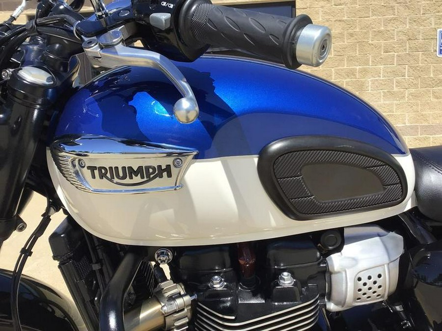 2022 Triumph Bonneville T100 Lucerne Blue/Fusion White