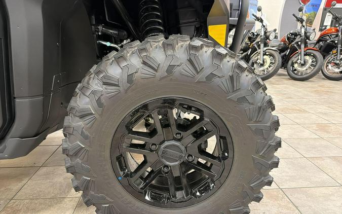 2025 Can-Am DEFENDER MAX LONE STAR CAB HD10