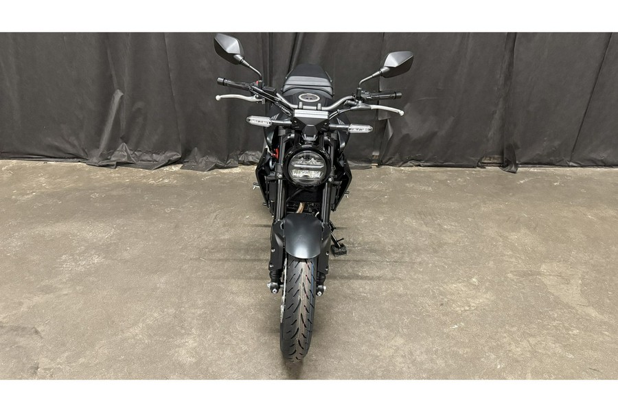 2025 Honda CB300R ABS