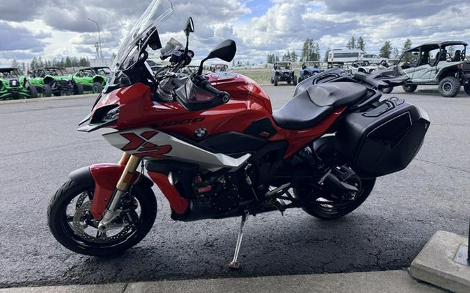 2021 BMW S 1000 XR Racing Red