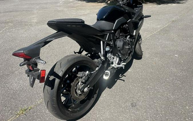 2025 Suzuki GSX 8R