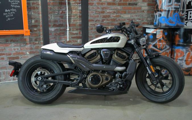 2022 Harley-Davidson Sportster S Review [w/ Mid-Control Kit]