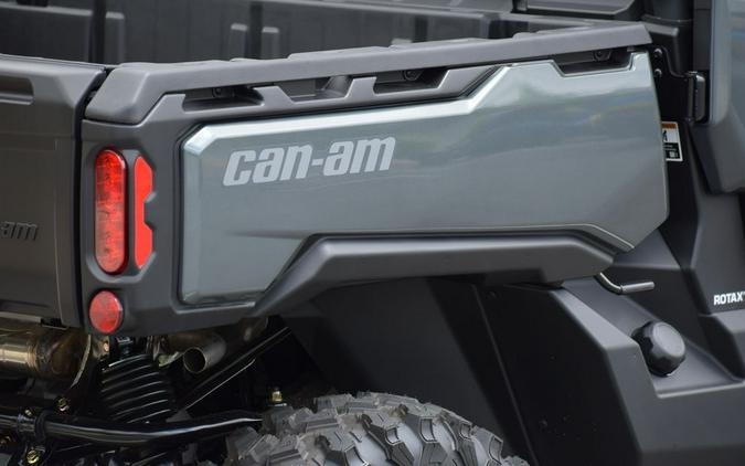 2024 Can-Am® Defender Limited HD10