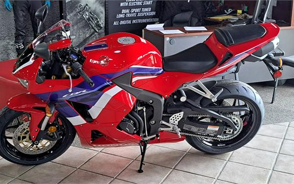 2024 HONDA CBR600RRR