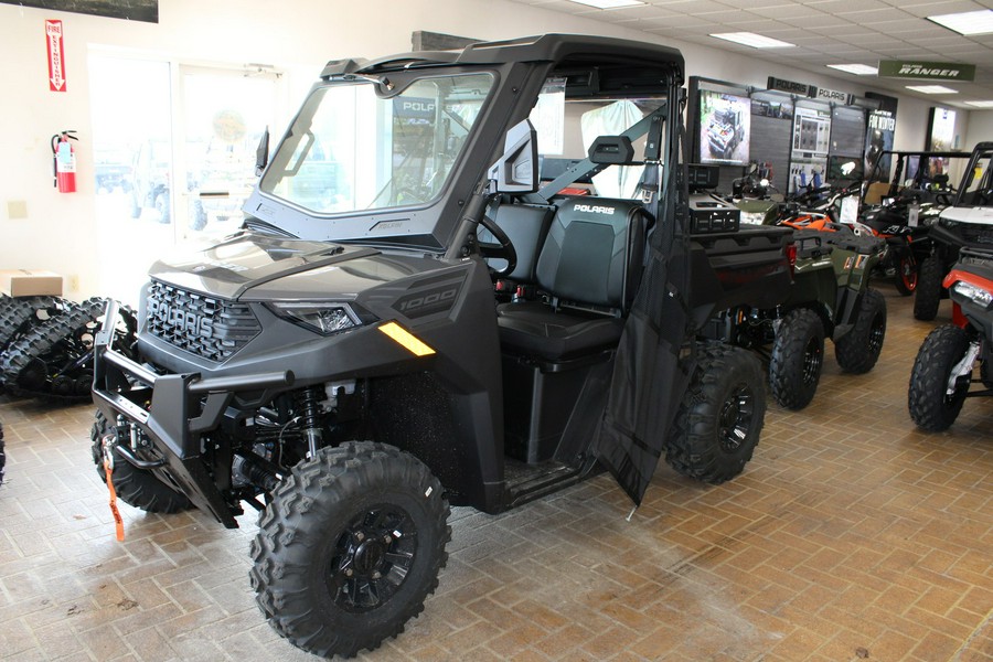 2024 Polaris Industries RANGER 1000 PREMIUM + ACCESSORIES - GRANITE GRAY