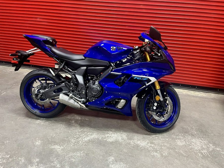 2025 Yamaha YZF R7