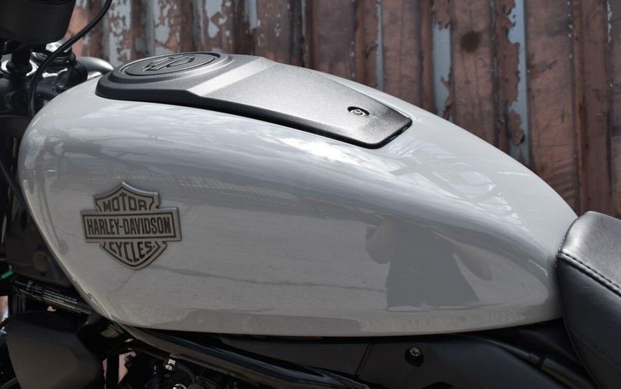 2025 Harley-Davidson® Nightster® RH975