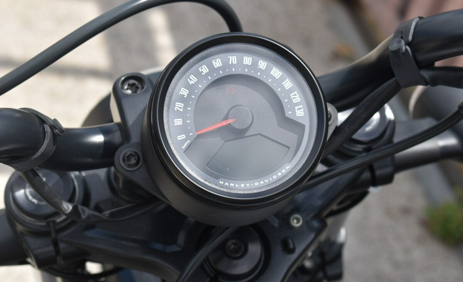 2025 Harley-Davidson® Nightster® RH975