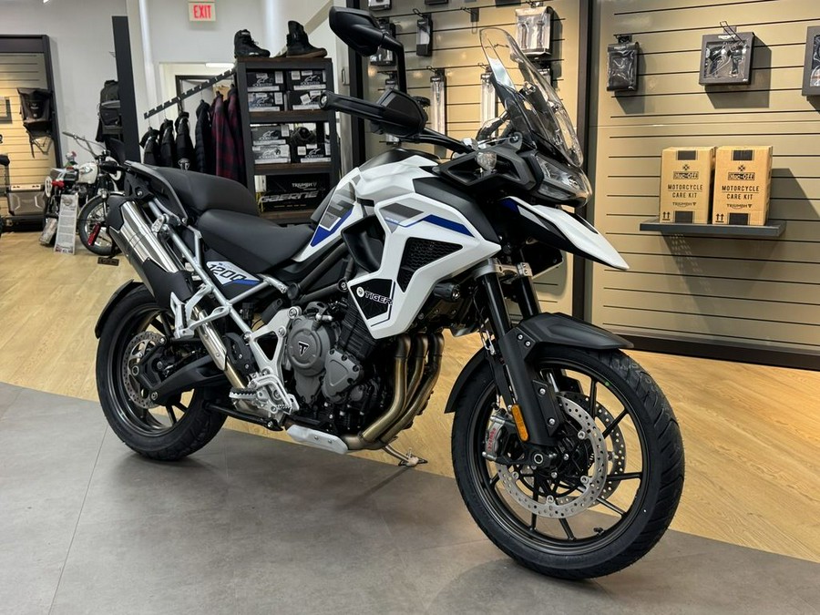 2026 Triumph Tiger 1200 Alpine Edition Satin crystal white