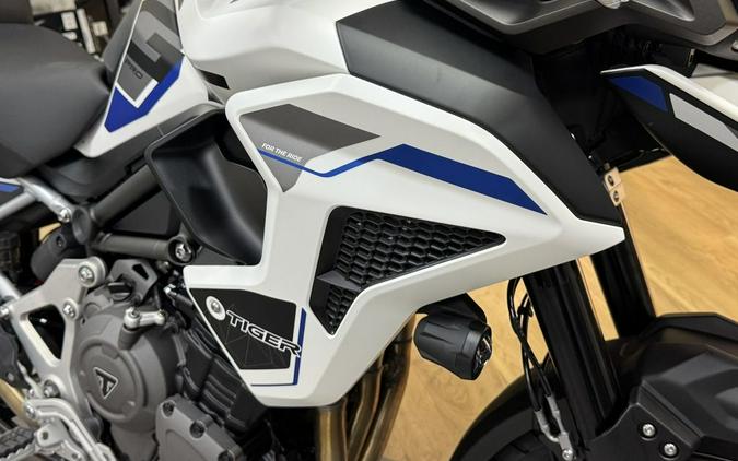 2026 Triumph Tiger 1200 Alpine Edition Satin crystal white