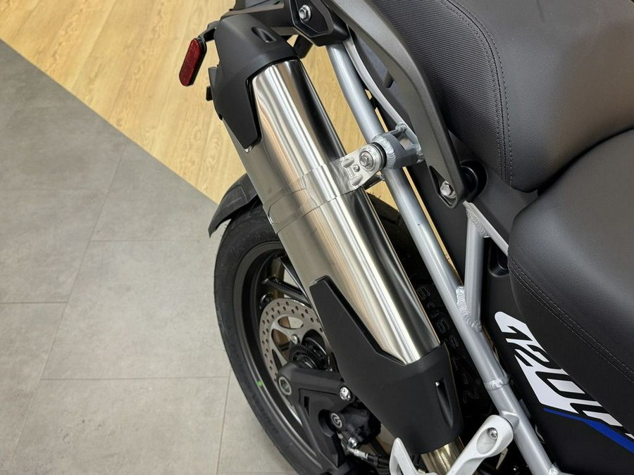 2026 Triumph Tiger 1200 Alpine Edition Satin crystal white