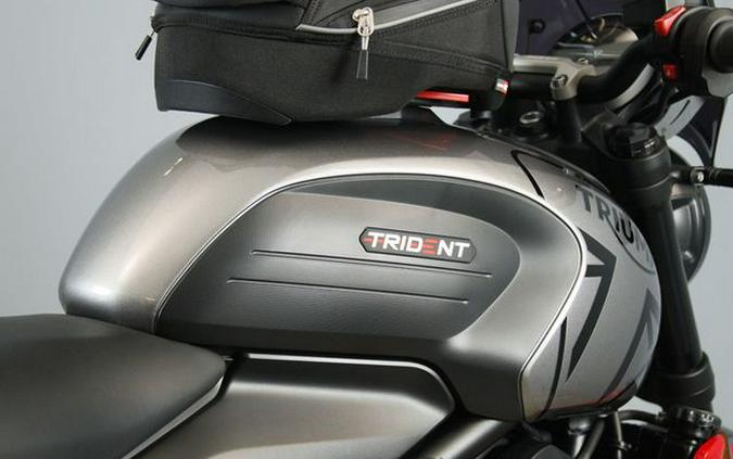 2023 Triumph Trident 660 Two-Tone