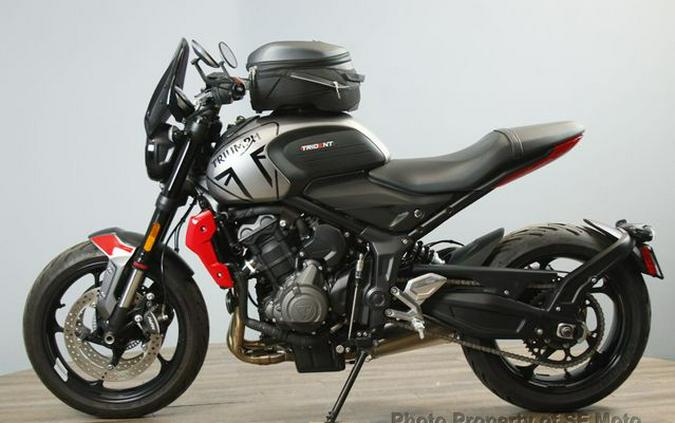 2023 Triumph Trident 660 Two-Tone