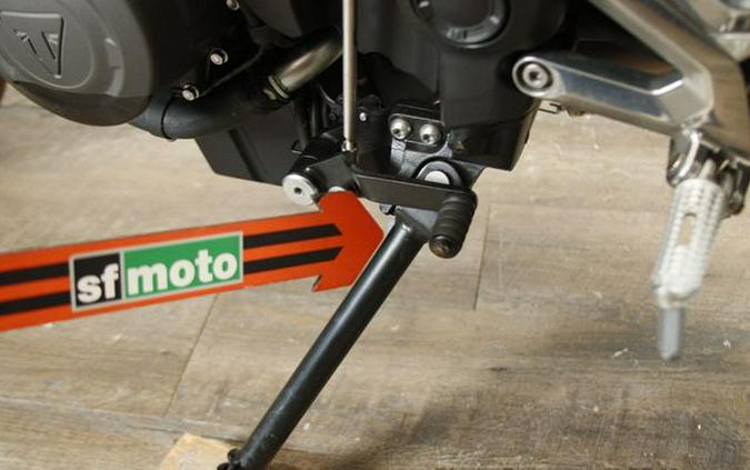 2023 Triumph Trident 660 Two-Tone