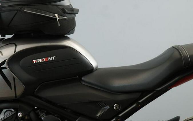 2023 Triumph Trident 660 Two-Tone