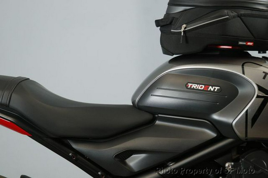 2023 Triumph Trident 660 Two-Tone